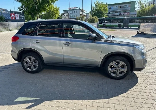 Suzuki Vitara cena 58700 przebieg: 83801, rok produkcji 2018 z Białystok małe 596